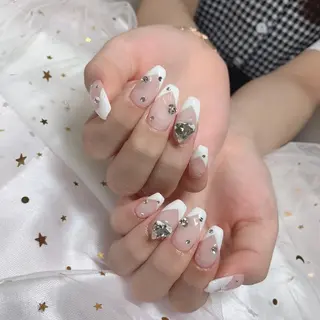 ネイル 💅ネイルハウス🏡 🎀TOMO🎀のネイルデザイン