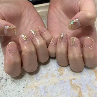 ネイル MAXKELLY ハチのネイルデザイン