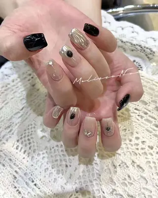 ネイル VIVIAN リサのネイルデザイン