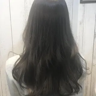 ロング カラー パーマ embrace エンブレイスのヘアスタイル