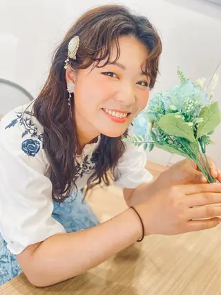 ロング ヘアアレンジ 古川 琴美のヘアスタイル