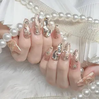 ネイル Yudia -neon-のネイルデザイン