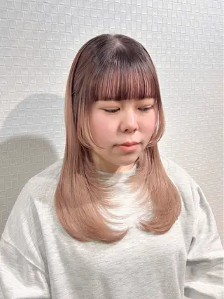 セミロング カラー As hair所属・柔らか垢抜けｶﾗｰと ｶｯﾄ🫧ASUKAのヘアスタイル
