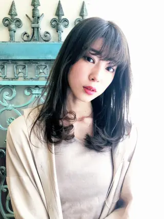 ロング カラー パーマ ヘアアレンジ 表参道Lise おおいしおりのヘアスタイル