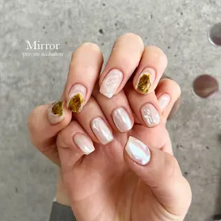 ネイル nailsalon Mirrorのネイルデザイン