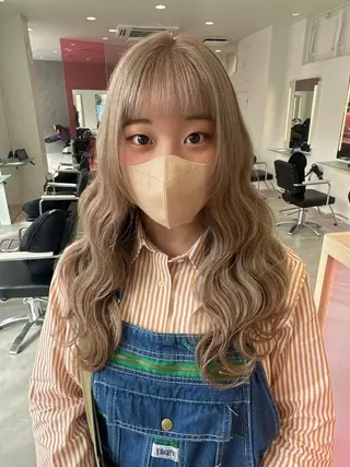 ロング カラー 中山 まどかのヘアスタイル
