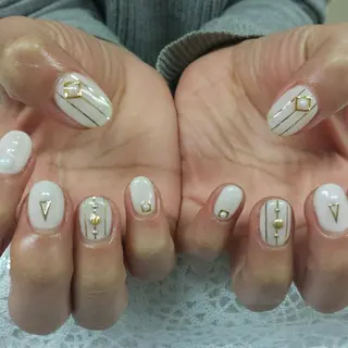 ネイル 河野ちえ (雑誌掲載サロン)のネイルデザイン