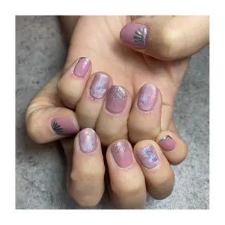 ネイル 駒月 明日香の眉毛・アイブロウイメージ