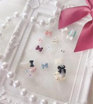 ネイル Me19🕊️‎🤍 yuriのネイルデザイン