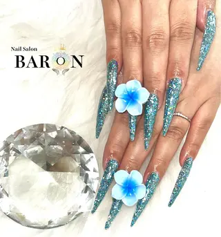 ネイル KISHIMOTO NOZOMIのネイルデザイン