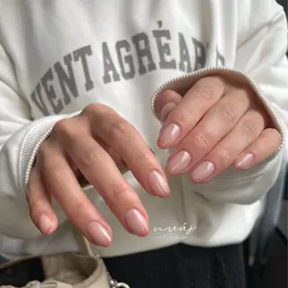 ネイル nuás nail & eyeのネイルデザイン