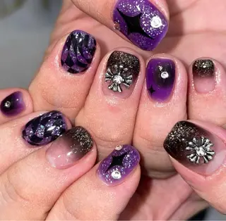 ミディアム nina beautyのネイルデザイン