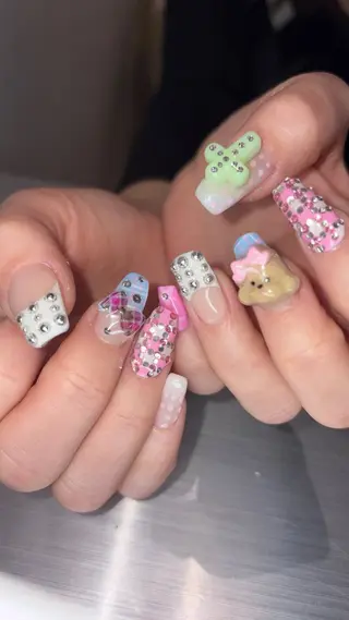 ネイル 👽個性派ネイル🎀 komachiのマツエク・マツパデザイン