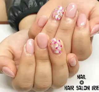 ネイル Hair salon Irie所属・與儀 知佳のネイルデザイン