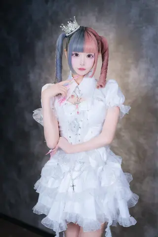 ロング カラー Selenehair 三条本店のヘアスタイル