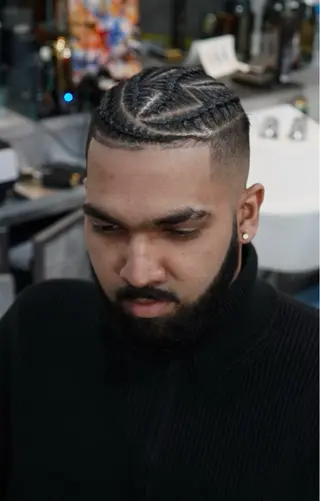 ロング メンズ ZUG2WANG所属・💈桜士郎💈 アフロ/コーンローのヘアスタイル