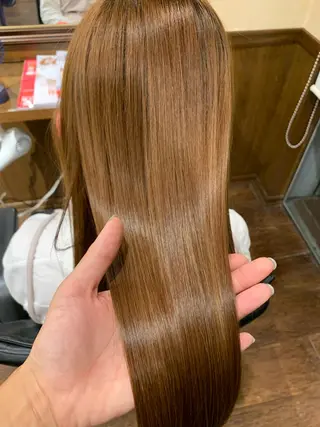 ロング 🌸栄/髪質改善専門 ayaka💇‍♀️のヘアスタイル