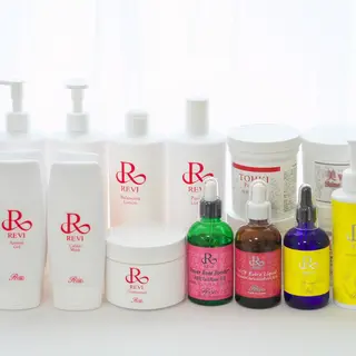 EST BEAUTY所属・顔ワックス脱毛/ ハーブピーリングのエステ・リラクイメージ