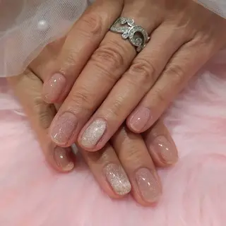 ネイル AG nail 〚　yuka　〛のネイルデザイン