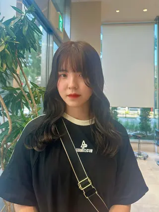 ミディアム カラー 透ける艶カラー💎 ミオのヘアスタイル