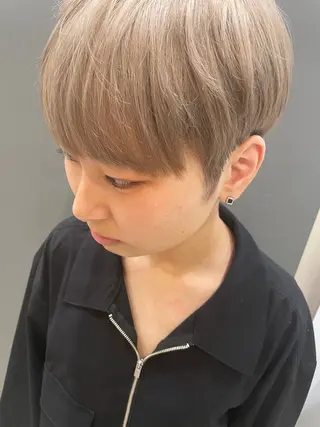 ショート カラー 近藤 大誠のヘアスタイル