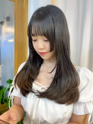 ロング COMILE 🌼 SUZUKAのヘアスタイル