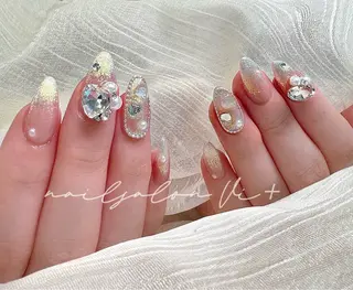 ネイル ✨Nailsalon Vi+✨のネイルデザイン
