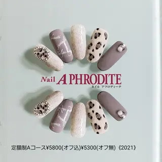 ネイル Nail  Aphroditeのネイルデザイン