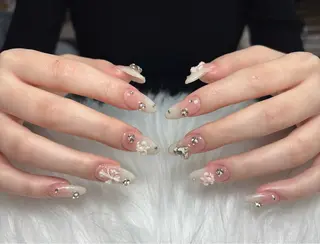 ネイル なな_ CloudyChanのネイルデザイン