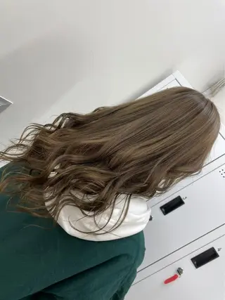 ロング カラー Sherry大国町所属・Sherry大国町 HIKARUのヘアスタイル