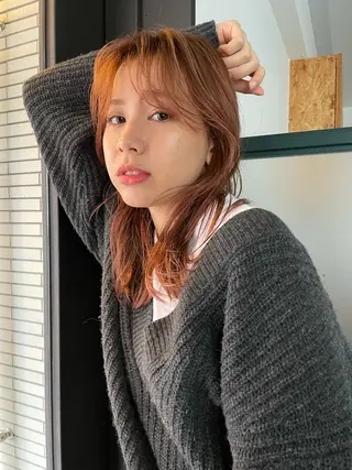 ミディアム カラー パーマ ヘアアレンジ ネイル マツエク・マツパ Miku /ブリーチ/ボブのヘアスタイル