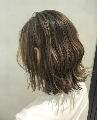 ショート カラー ヘアアレンジ エグチ アキラのヘアスタイル