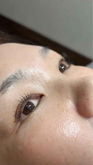 マツエク・マツパ Min2nailプライベートサロン&ネイルスクール所属・花 みきのマツエク・マツパデザイン