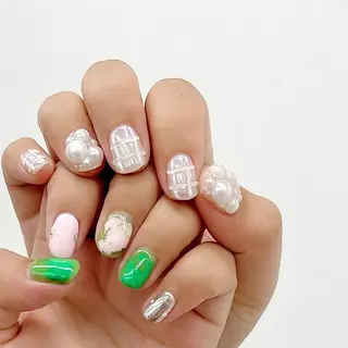 ネイル 芹澤 沙椰花のマツエク・マツパデザイン