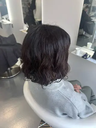 ショート あやめ🪽 オリーブ/ハイトーンのヘアスタイル