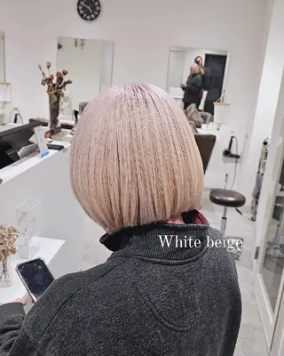 ショート カラー E Komo hair所属・Wow❕E Komo hair 永井一輝のヘアスタイル