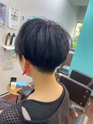 ショート 佐々木 菜摘のヘアスタイル