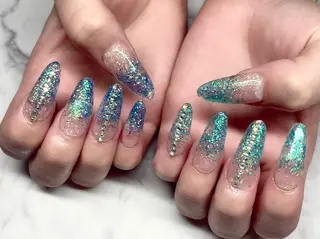 ネイル Nail&eye Belire 新宿のネイルデザイン