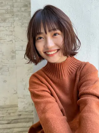 ショート マトリ コウジのヘアスタイル