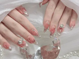 ネイル FLY Nail Salonのネイルデザイン