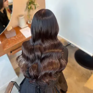 ロング 塩川ももこ/ 縮毛矯正/ヘアセットのヘアスタイル