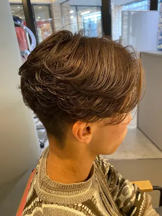 ミディアム パーマ メンズ unopulir 茶屋町店所属・unopulir 景山 凌のヘアスタイル