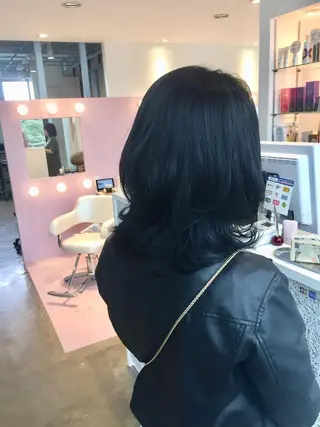 ミディアム 所渉/韓国レイヤー /ウルフカットのヘアスタイル