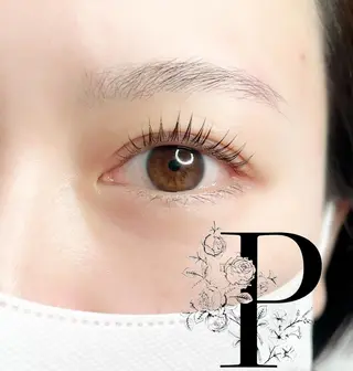 マツエク・マツパ GLOW LASH所属・根本 鈴子のマツエク・マツパデザイン