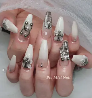 ネイル HANA 長さだしのネイルデザイン