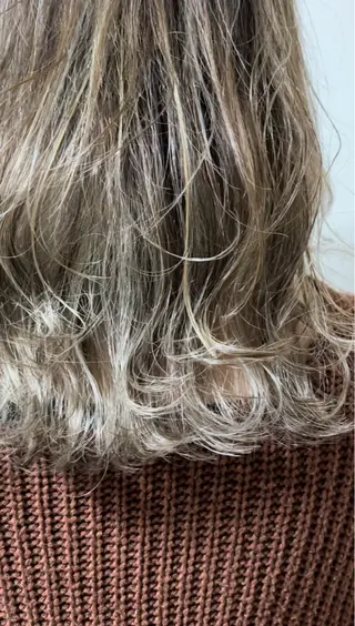 ミディアム カラー BRICK所属・［BRICK］Yui ナチュラル系の極みのヘアスタイル