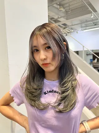 セミロング Soin by Re:chaLu所属・Miyu 🌙⭐︎のヘアスタイル