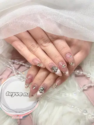 ネイル toyvenail aoiのネイルデザイン