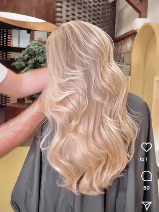 ロング カラー 🌸MAYU🌸 ハイトーン➕レイヤーのヘアスタイル