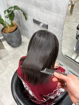 ミディアム カラー You/中明度カラー 🎨3ヶ月持つカットのヘアスタイル